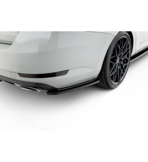 Splitter laterali posteriori V.1 per Skoda Superb Liftback / Combi Mk3