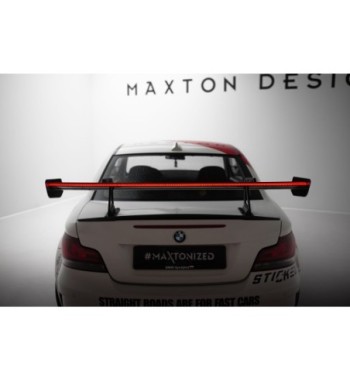 Carbon spoiler with upper swan-neck mounts + LED for BMW 1 M E82