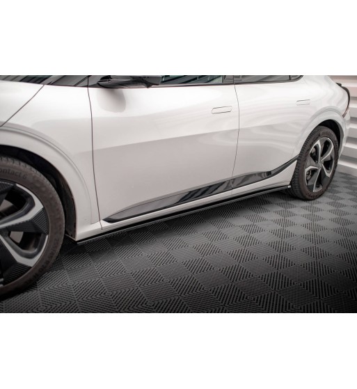 Side skirt diffusers for Kia EV6 GT-Line Mk1