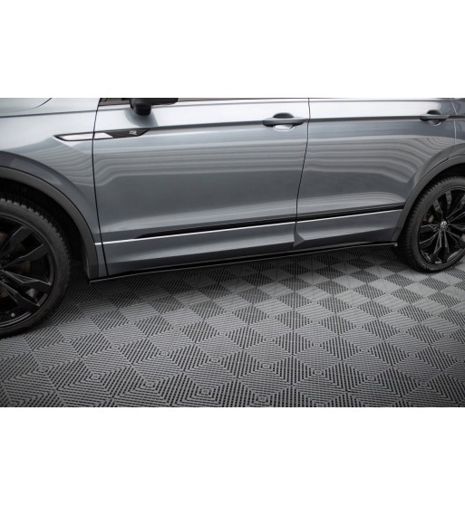 Side skirt diffusers for Volkswagen Tiguan Allspace Mk2