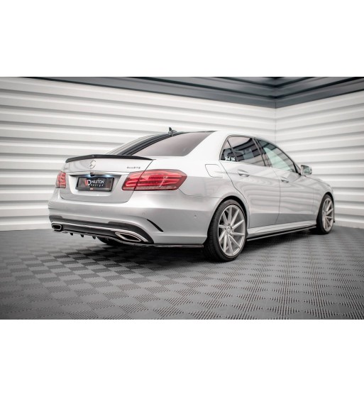 Diffusore posteriore con alette verticali per Mercedes-Benz E AMG-Line Sedan W212 Facelift