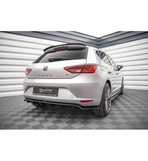 Rear diffuser with vertical fins for Seat Leon Hatchback Mk3