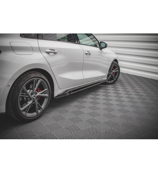 Diffusori delle minigonne laterali V.1 per Audi S3 / A3 S-Line Sportback / Sedan 8Y / 8Y Facelift