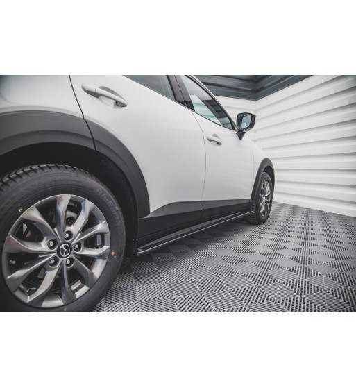 Side skirt diffusers for Mazda CX-3