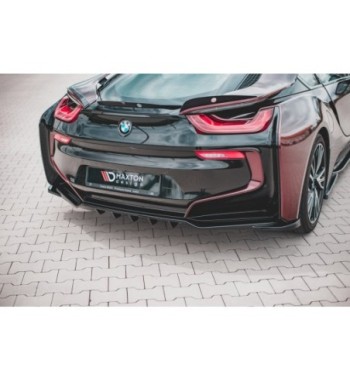 Diffusore posteriore con alette verticali per BMW i8