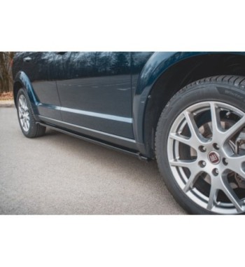 Side skirt diffusers for Fiat Freemont