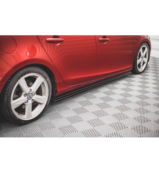 Side skirt diffusers for Volvo V40