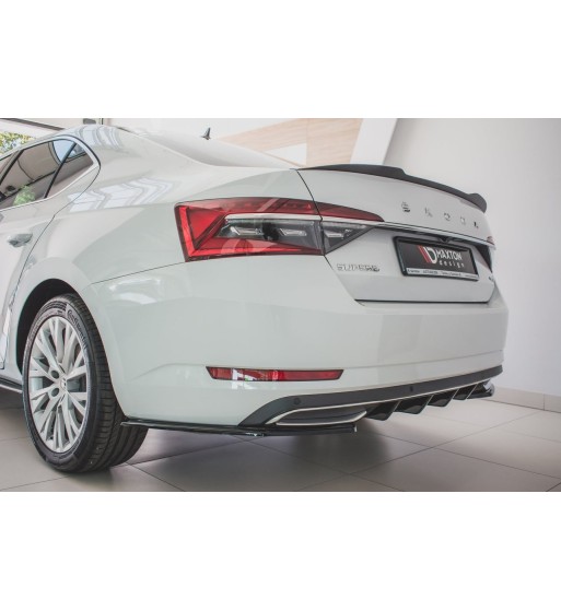 Splitter laterali posteriori per Skoda Superb Liftback / Combi Mk3 Facelift