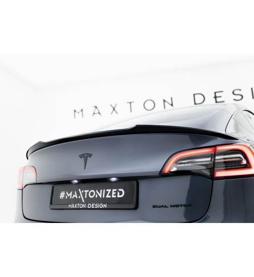 Spoiler extension for Tesla Model 3