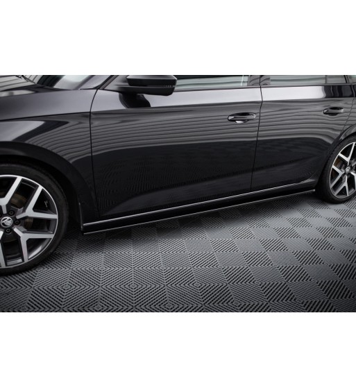 Side skirt diffusers for Skoda Scala