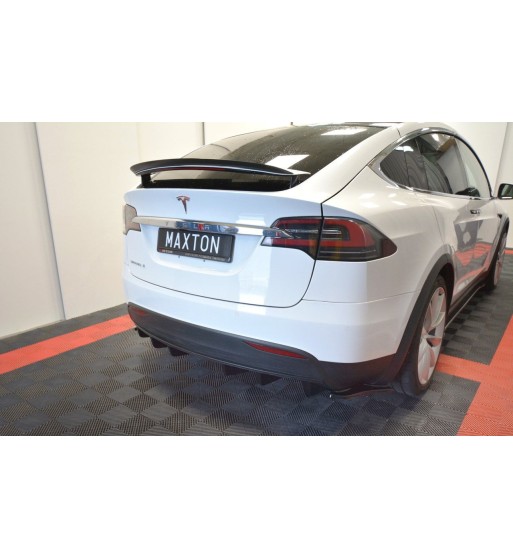 Rear valance for Tesla MODEL X