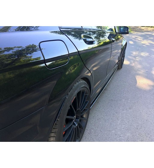 Side skirt diffusers for Mercedes-Benz C63 AMG Sedan / Estate W204 Facelift / S204 Facelift