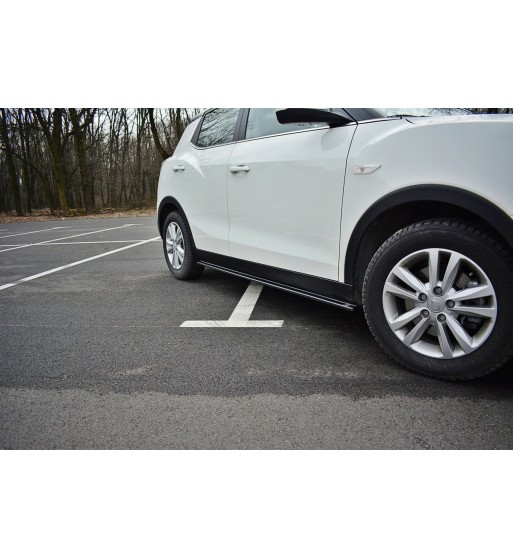 Side skirt diffusers for Ssangyong TIVOLI