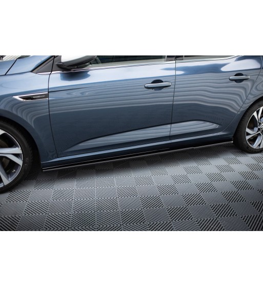 Side skirt diffusers for Renault Megane Hatchback Mk4