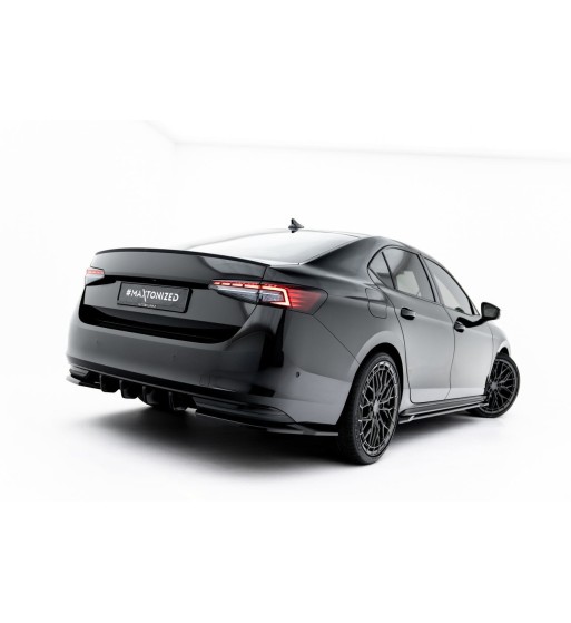 Splitter laterali posteriori V.1 per Skoda Superb Sportline Mk4
