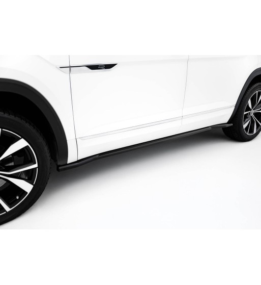 Side skirt diffusers for Volkswagen Atlas R-Line Mk1 Facelift 2
