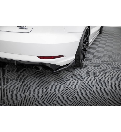 Splitter laterali posteriori V.2 per Audi A3 Sedan 8V Facelift