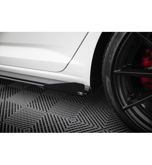 Side flaps for Volkswagen Jetta GLI Mk7