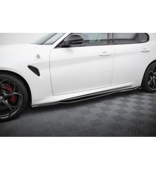 Diffusori delle minigonne laterali per Alfa Romeo Giulia Quadrifoglio