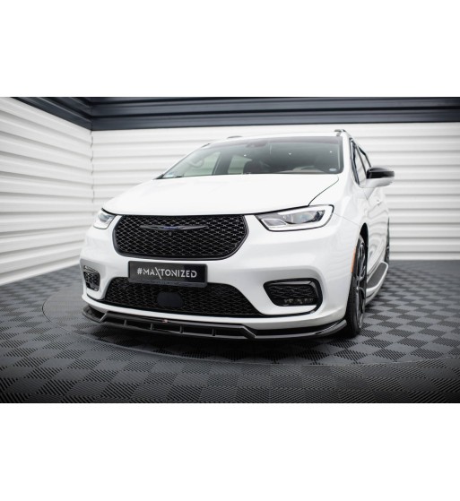 Front splitter for Chrysler Pacifica Mk2 Facelift