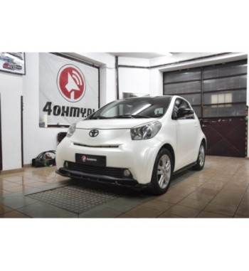 Front splitter for Toyota IQ