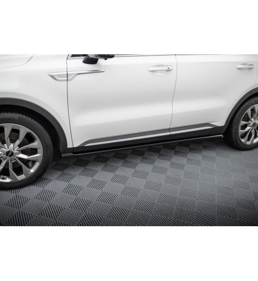 Side skirt diffusers for Kia Sorento Mk4