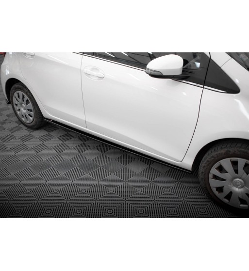 Side skirt diffusers for Toyota Yaris Mk3 Facelift