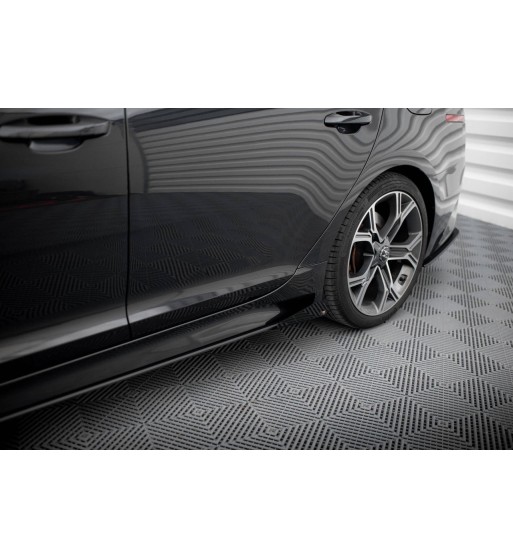 Side flaps for Kia Stinger GT / GT-Line / Standard Mk1