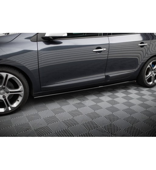 Side skirt diffusers for Renault Megane GT MK3 Facelift