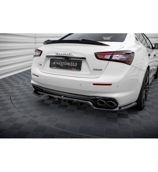 Diffusore posteriore con alette verticali per Maserati Ghibli Mk3 Facelift