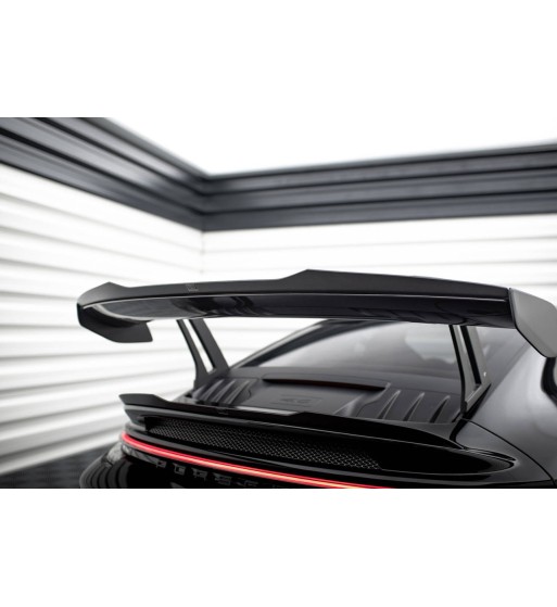 Upper spoiler extension for Porsche 911 992 GT3