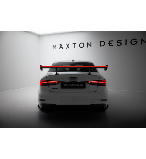 Spoiler in carbonio con staffe interne verticali + LED Audi A3 / A3 S-Line / S3 / RS3 Berlina 8V / 8V Facelift Spoiler in carbonio con staffe interne verticali + LED Audi A3 / A3 S-Line / S3 / RS3 Berlina 8V / 8V Facelift