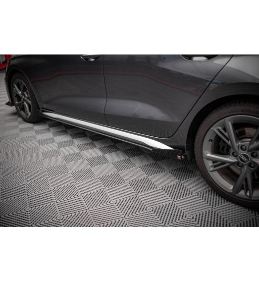 Side flaps for Audi S3 / A3 S-Line 8Y / 8Y Facelift