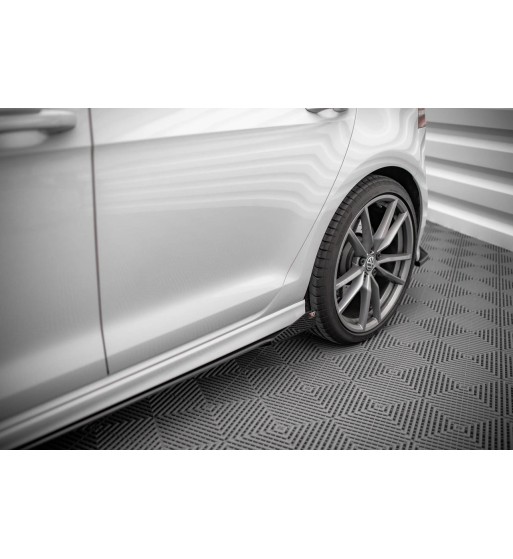 Side flaps for Volkswagen Golf R Mk7